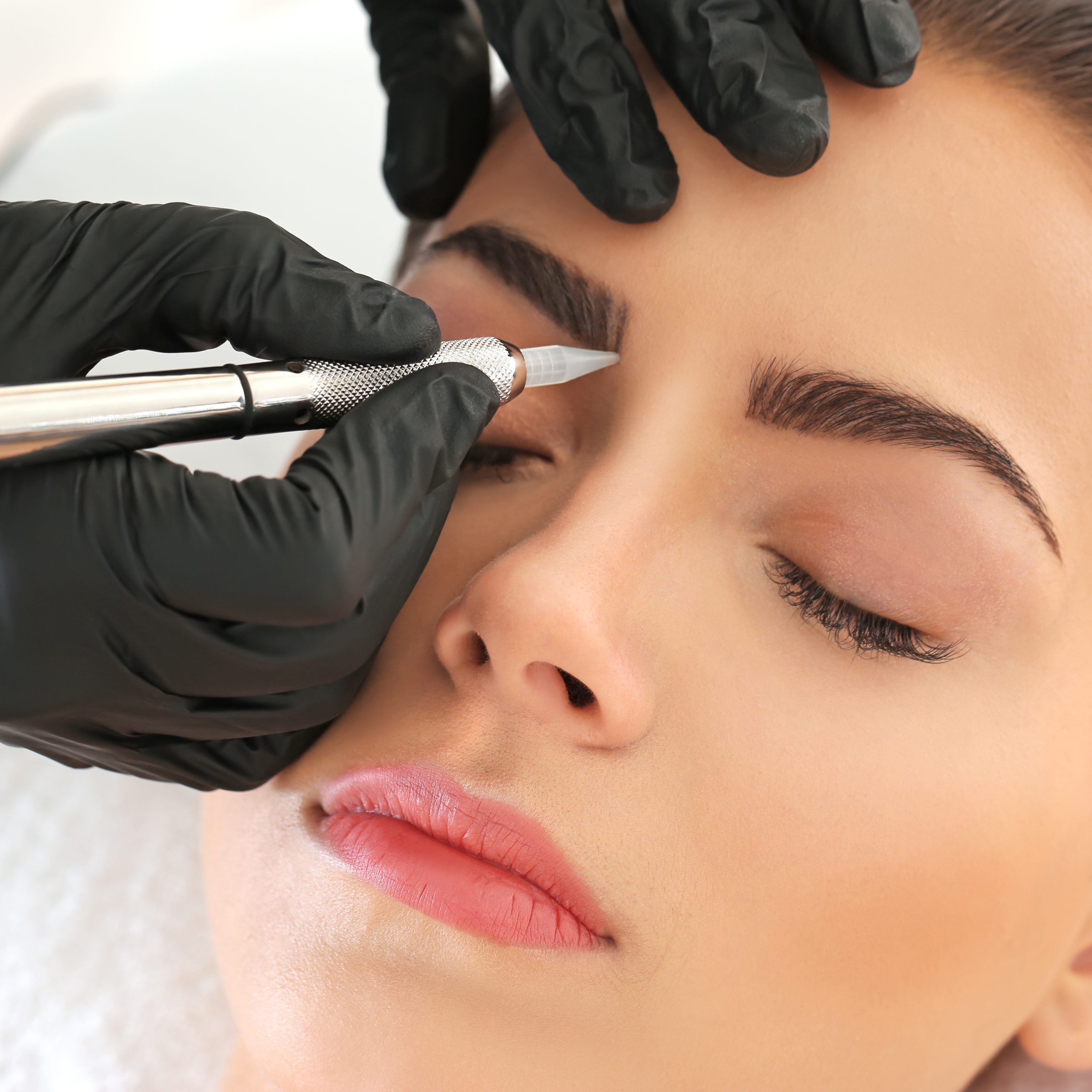 Cejas mixtas